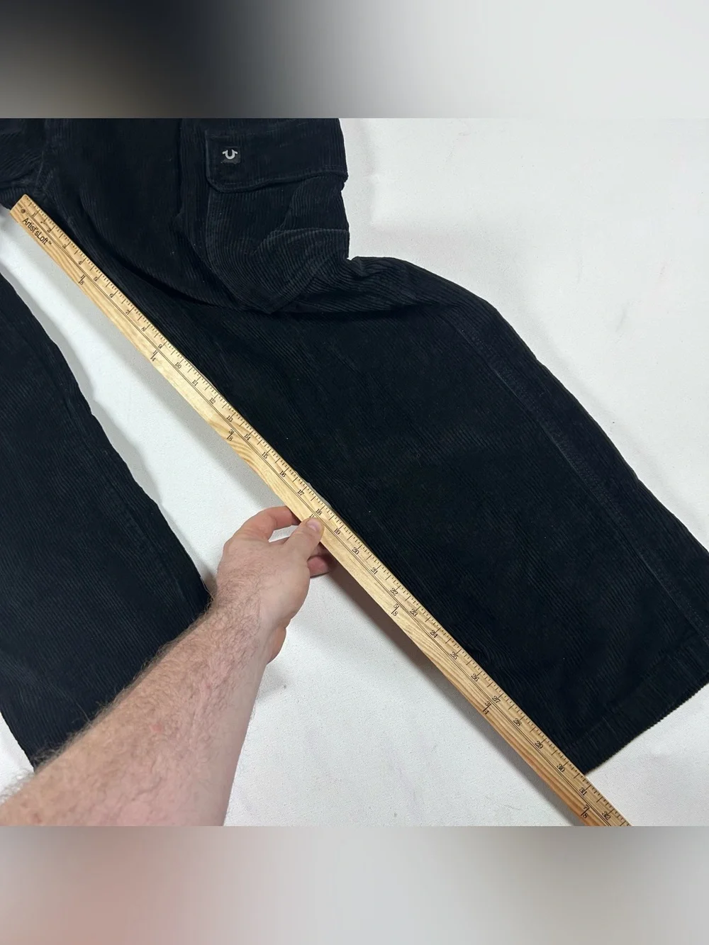 True Religion Corduroy Cargo Pants Mens Fits: 40x31 Black Y2k
